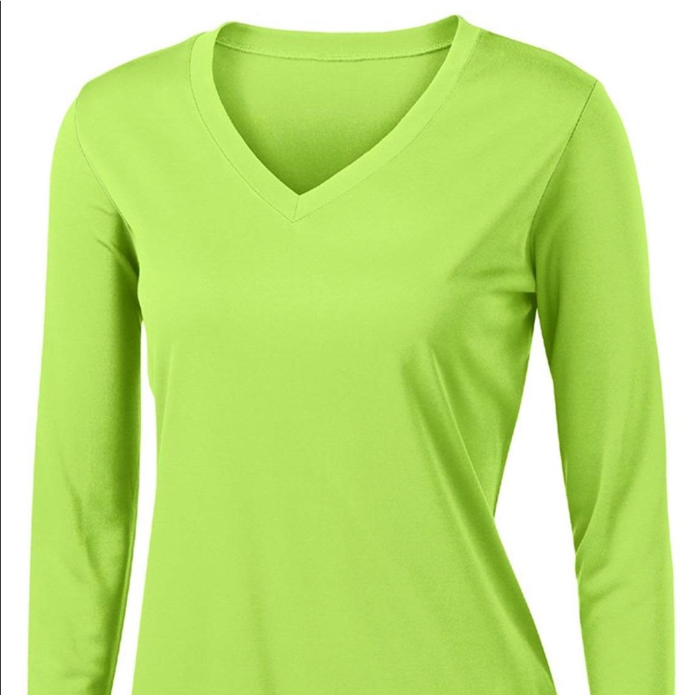 Moisture Wicking Athletic Shirt +Super Soft+Fitted